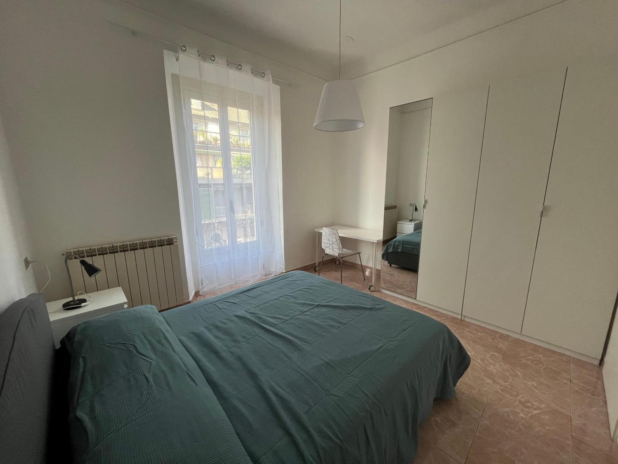 Appartement In Zona De Angeli, Milan